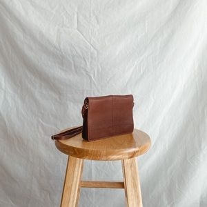 Duluth Trading Co | mini leather crossbody bag